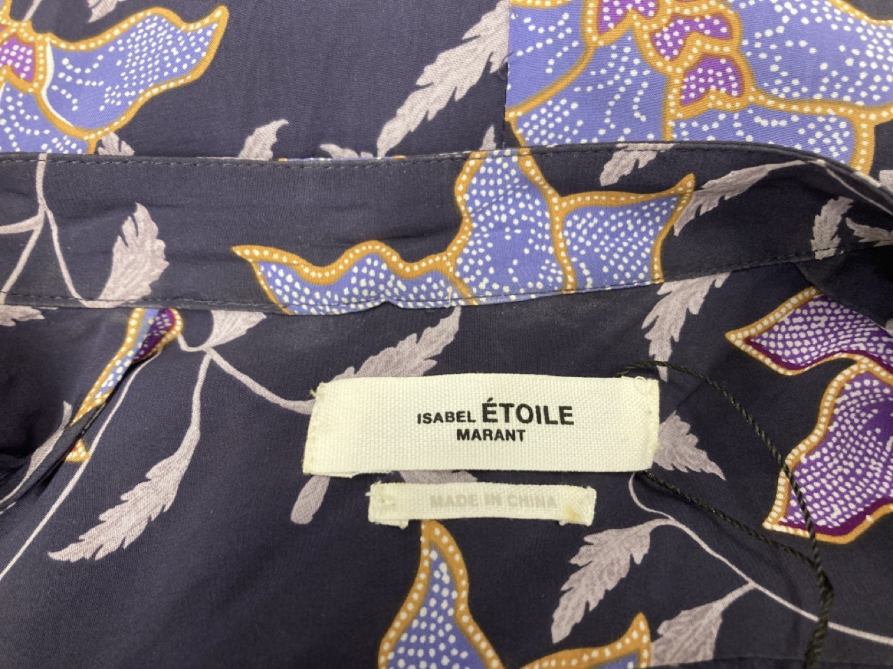 Lot 217  
            Edinburgh SR20 - Delivery Only 

                
ISABEL MARANT ÉTOILE OKLEY MIDI DRESS IN FLORAL PRINT VISCOSE NO SIZE : LOCATION ...