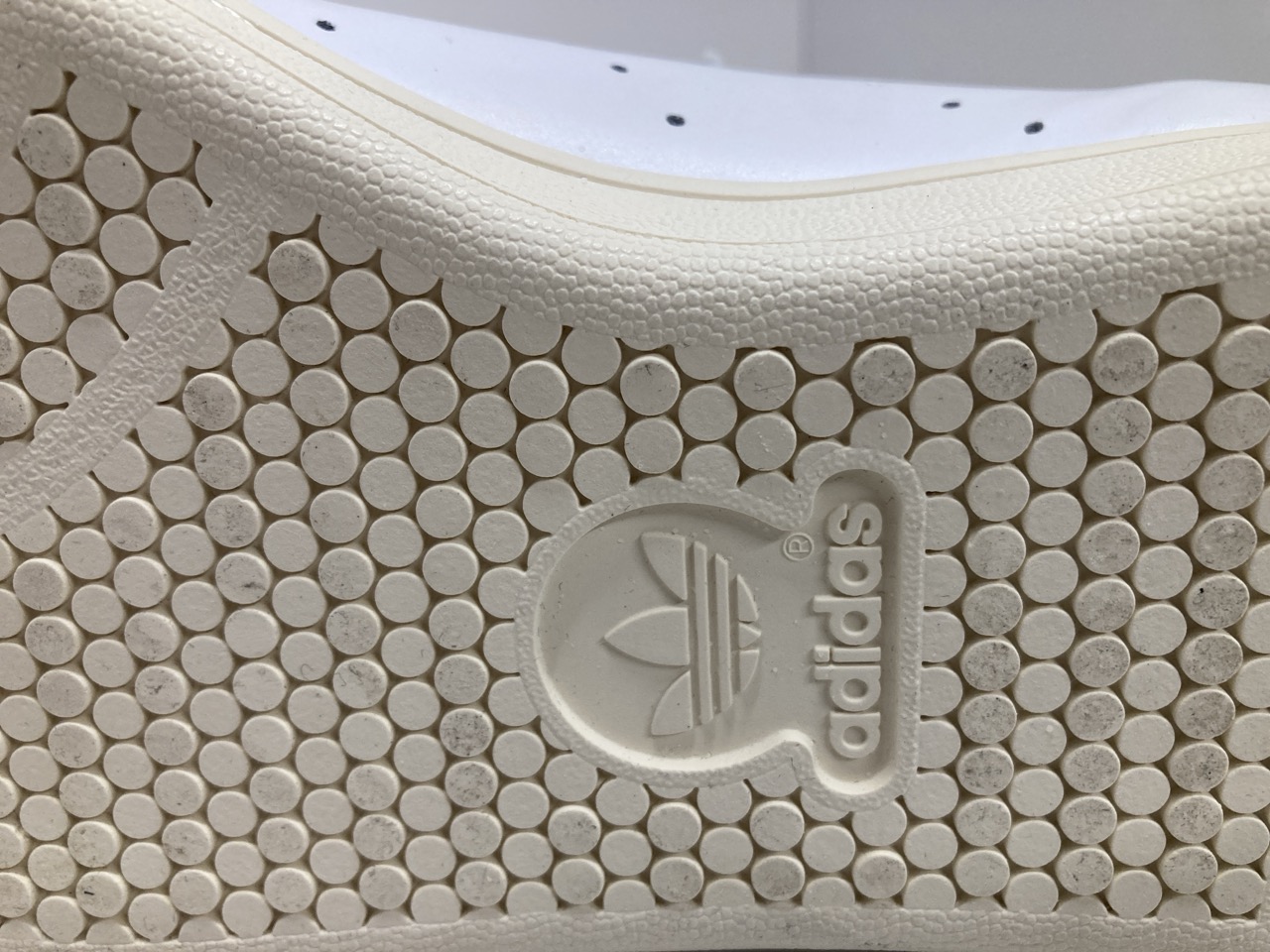 Lot 240  
            Edinburgh SR20 - Delivery Only 

                
ADIDAS  X HUMAN MADE STAN SMITH LOW TOP SNEAKERS IN WHITE LEATHER NO SIZE: LOCATI...