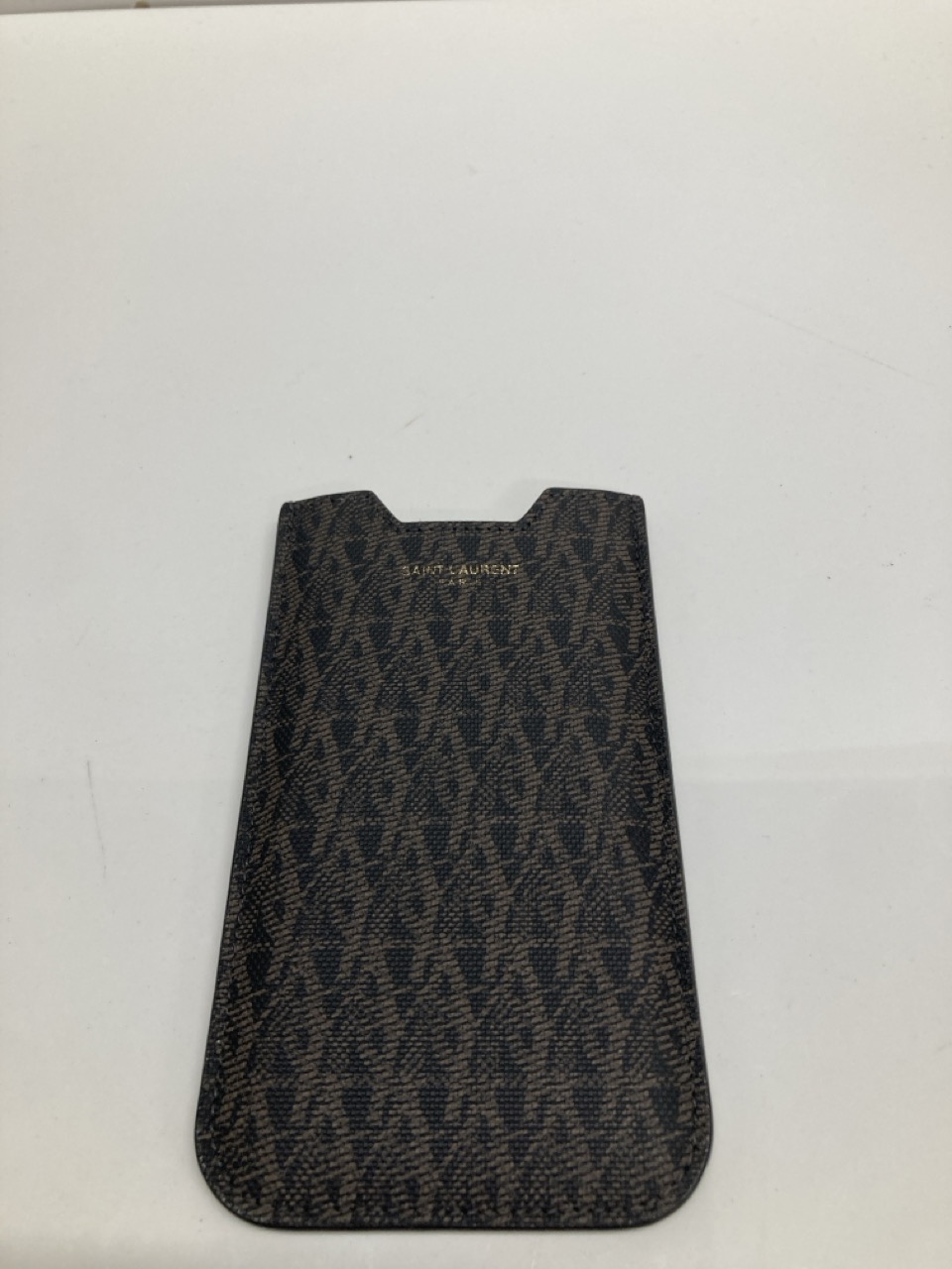 Lot 247  
            Edinburgh SR20 - Delivery Only 

                
SAINT LAURENT MONOGRAM FLAT PHONE POUCH IN MULTICOLOR COATED CANVAS : LOCATION - ...