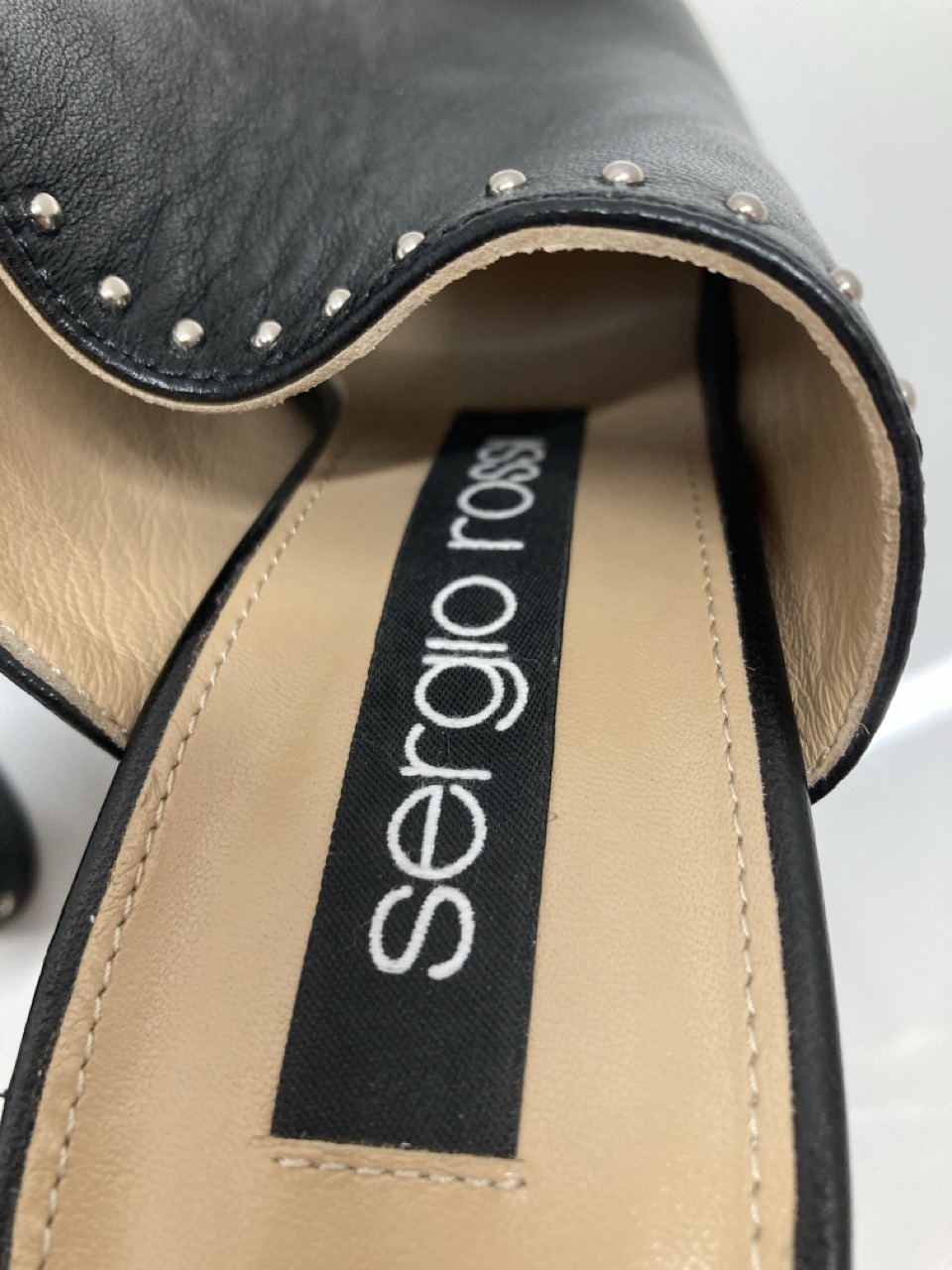 Lot 292  
            Edinburgh SR20 - Delivery Only 

                
SERGIO ROSSI STUDDED CHUNKY HEELS IN BLACK LEATHER SIZE UK 4: LOCATION - TABLE 2