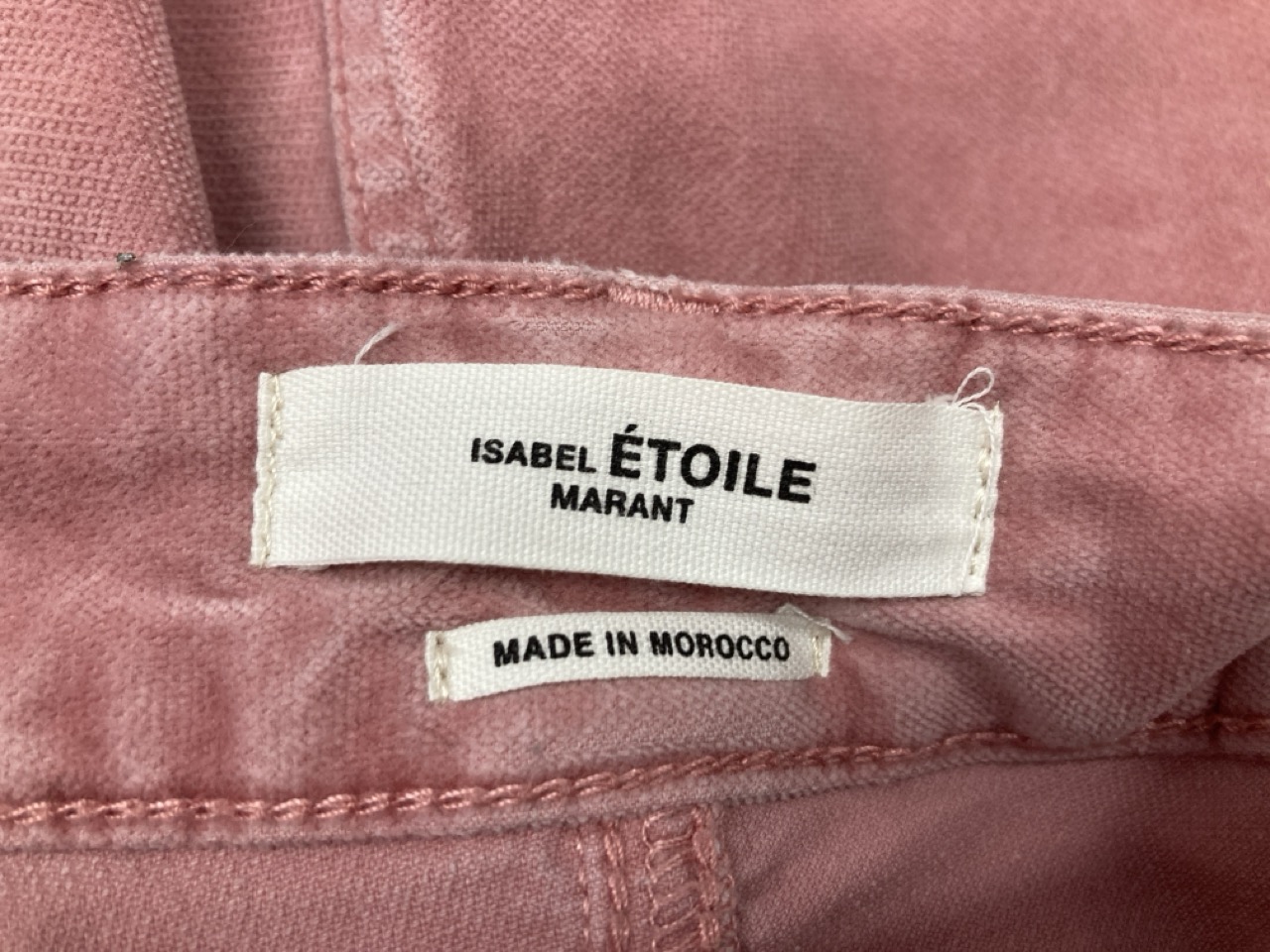 Lot 296  
            Edinburgh SR20 - Delivery Only 

                
ISABEL MARANT REGULAR FIT JEANS IN PINK COTTON DENIM SIZE 36: LOCATION - RAIL 1