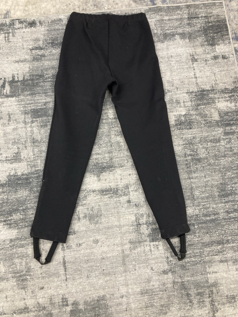Lot 316  
            Edinburgh SR20 - Delivery Only 

                
BALENCIAGA STIR UP WITH ZIPPED POCKETS PANTS IN BLACK NEOPRENE SIZE M: LOCATION -...