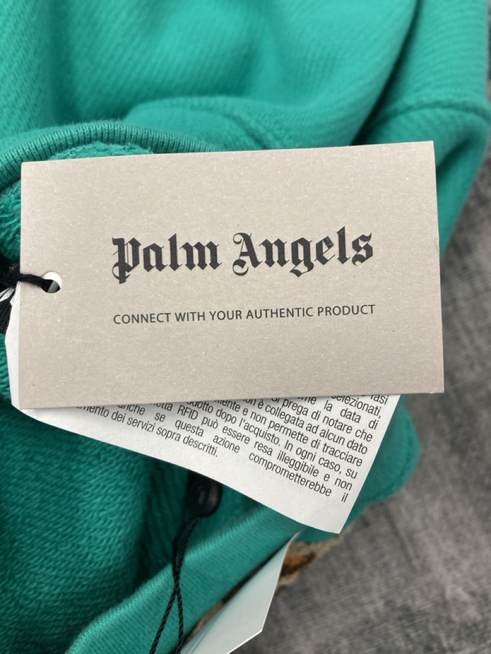 Lot 326  
            Edinburgh SR20 - Delivery Only 

                
PALM ANGELS LEOPARD BEAR SWEATSHIRT IN GREEN COTTON SIZE XS: LOCATION - RAIL 1