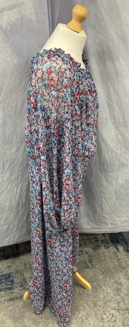 Lot 7  
            Edinburgh SR20 - Delivery Only 

                
ROTATE BIRGER CHRISTENSEN CARLY OFF-THE-SHOULDER MAXI DRESS IN FLORAL PRINT RECYC...