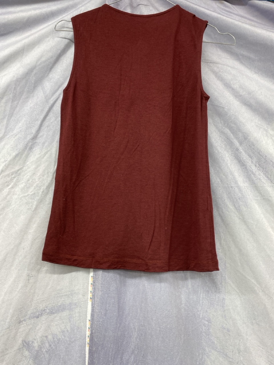 Lot 80  
            Edinburgh SR20 - Delivery Only 

                
MAJE BOW FRONT SLEEVELESS TOP IN RED VISCOSE SIZE 1: LOCATION - RAIL 3