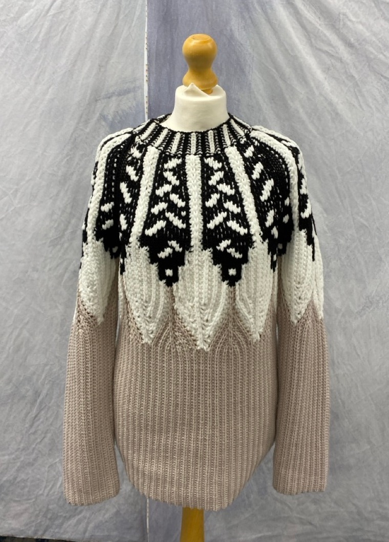 Lot 86  
            Edinburgh SR20 - Delivery Only 

                
PETER PILOTTO INTARSIA KNIT SWEATER IN MULTICOLOR WOOL SIZE 36: LOCATION - RAIL 3