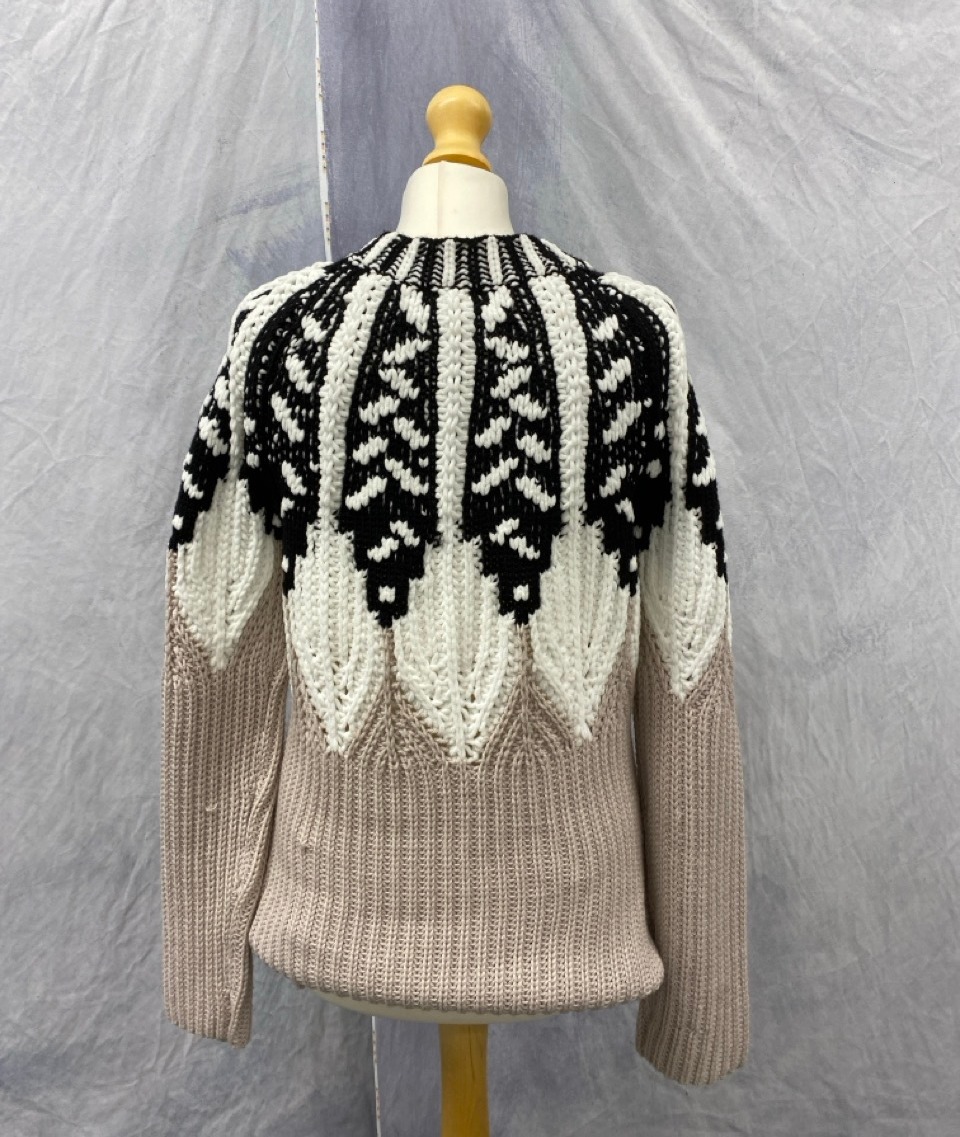 Lot 86  
            Edinburgh SR20 - Delivery Only 

                
PETER PILOTTO INTARSIA KNIT SWEATER IN MULTICOLOR WOOL SIZE 36: LOCATION - RAIL 3