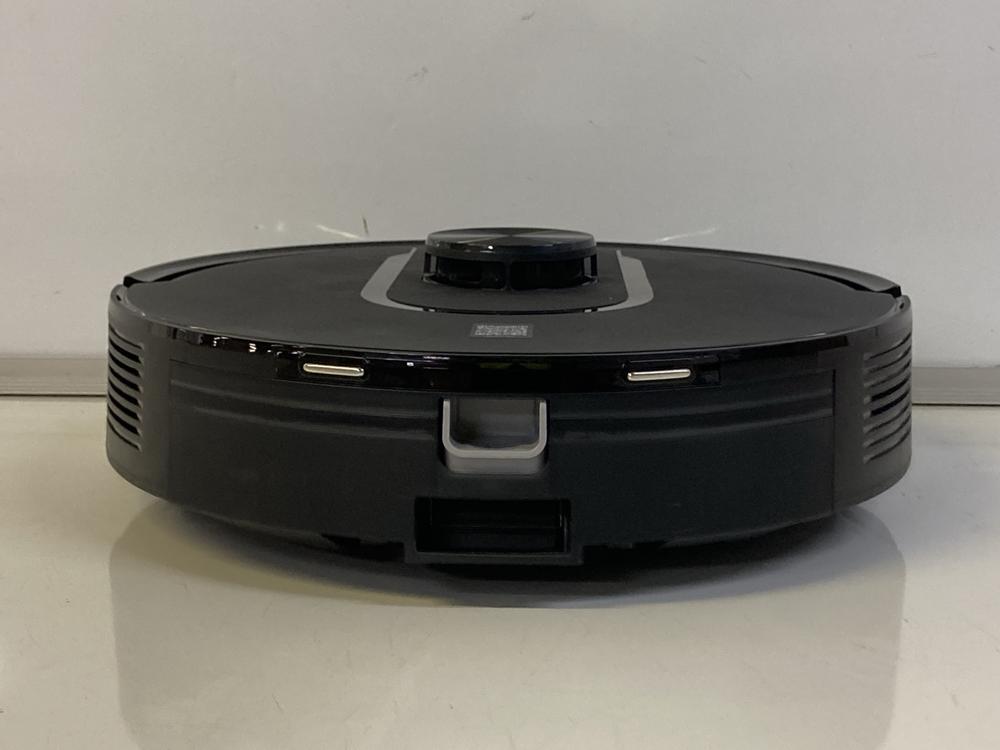 Lot 30  
            Birmingham Premium - Parcel Delivery Only 

                
CLEANOVA W11 ROBOT HOOVER (ORIGINAL RRP - £265) IN BLACK. (BOXED WITH CHARGING ST... - Image 3