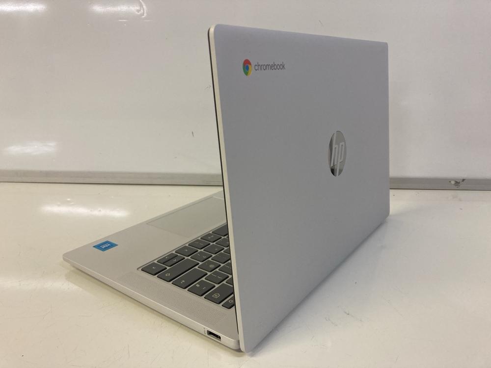 Lot 3  
            Birmingham Premium - Parcel Delivery Only 

                
HP CHROMEBOOK 14A-NF0002SA 128GB LAPTOP (ORIGINAL RRP - £189) IN WHITE. (CHARGING... - Image 4