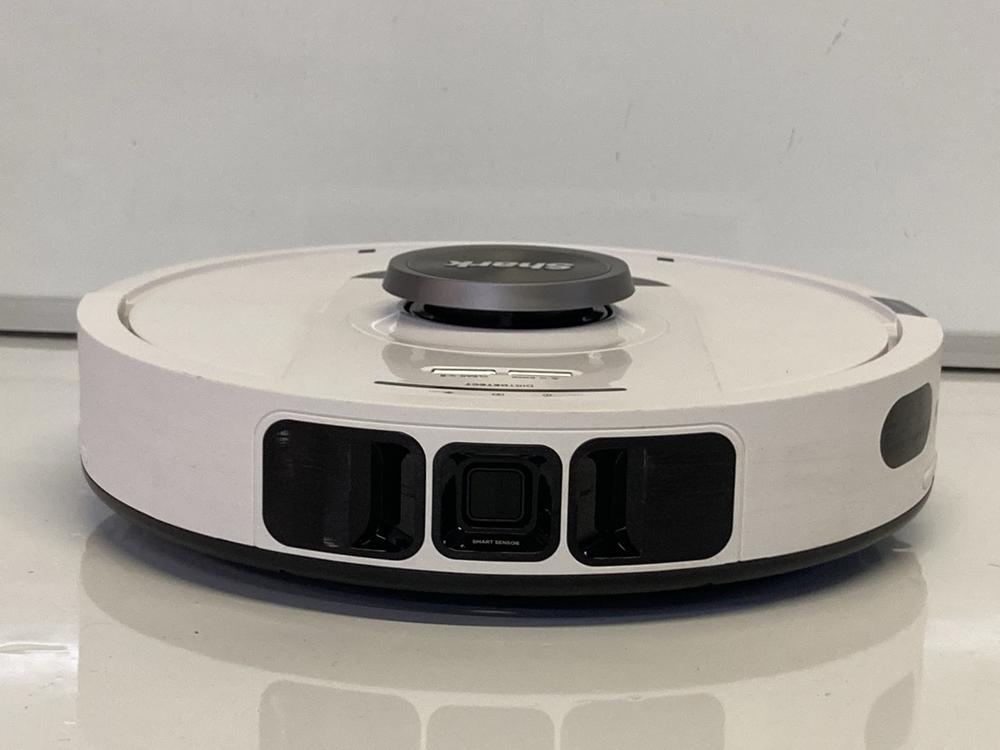 Lot 43  
            Birmingham Premium - Parcel Delivery Only 

                
SHARK POWER DETECT WITH SELF EMPTY BASE ROBOT VACUUM (ORIGINAL RRP - £499.99). (B...