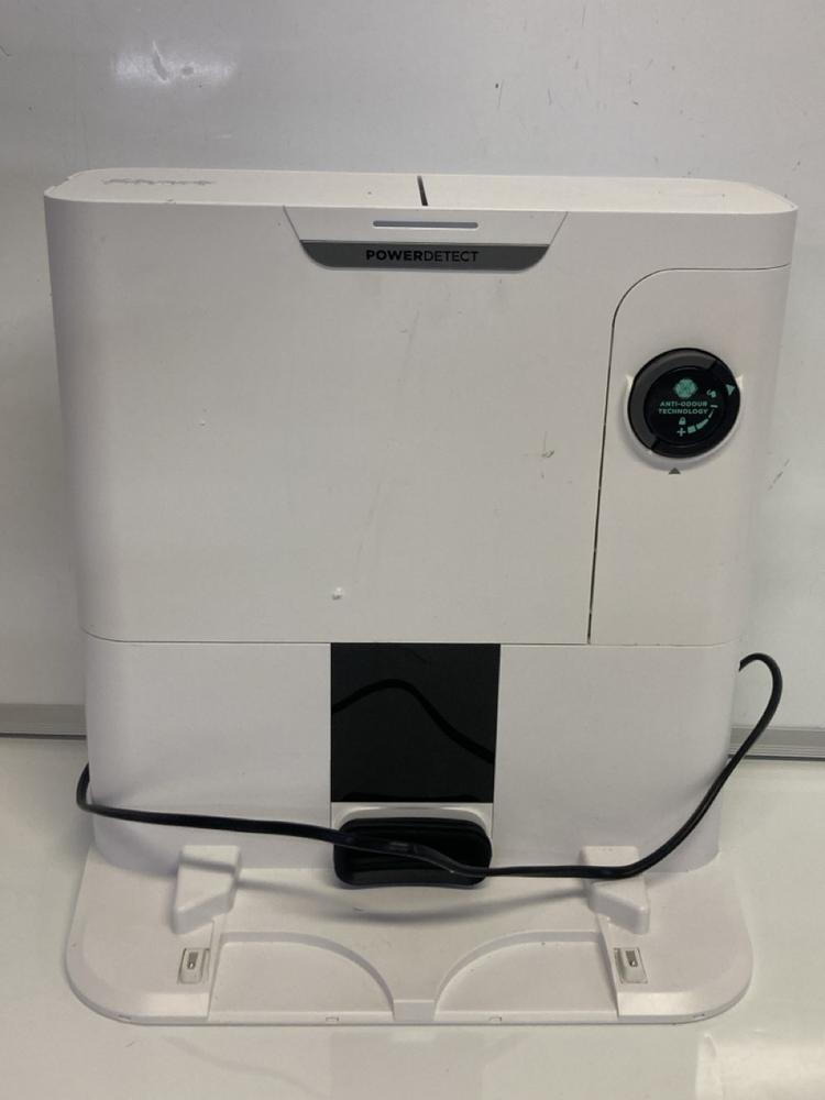 Lot 43  
            Birmingham Premium - Parcel Delivery Only 

                
SHARK POWER DETECT WITH SELF EMPTY BASE ROBOT VACUUM (ORIGINAL RRP - £499.99). (B...