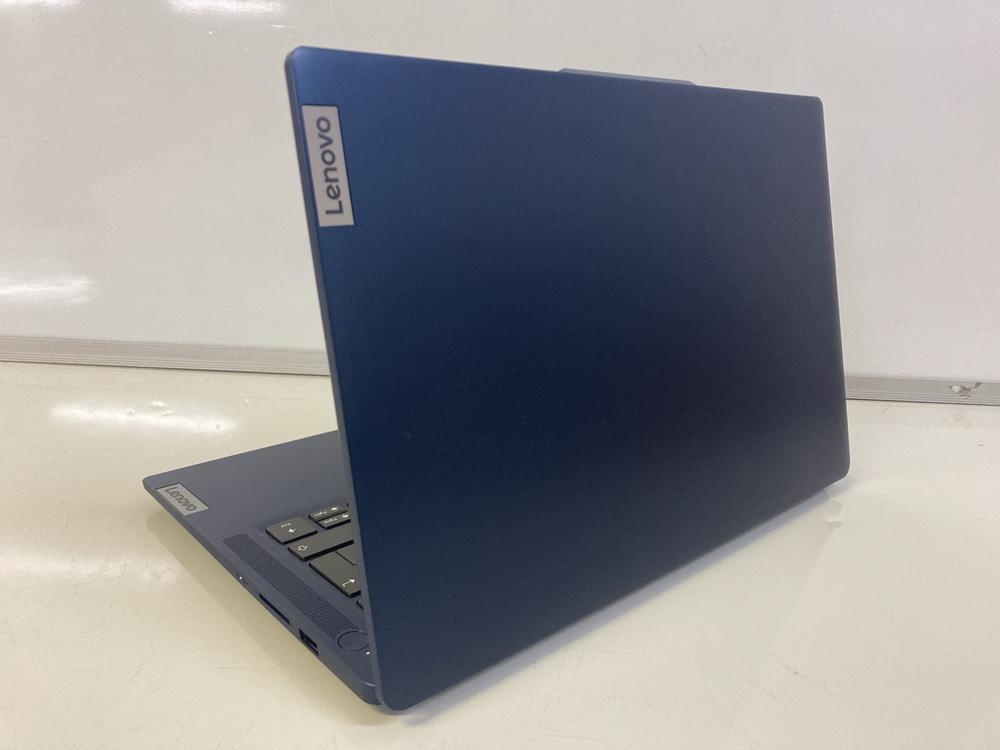 Lot 4  
            Birmingham Premium - Parcel Delivery Only 

                
LENOVO IDEAPAD SLIM 3 14IAN8 512GB LAPTOP (ORIGINAL RRP - £349) IN BLUE. (CHARGIN...