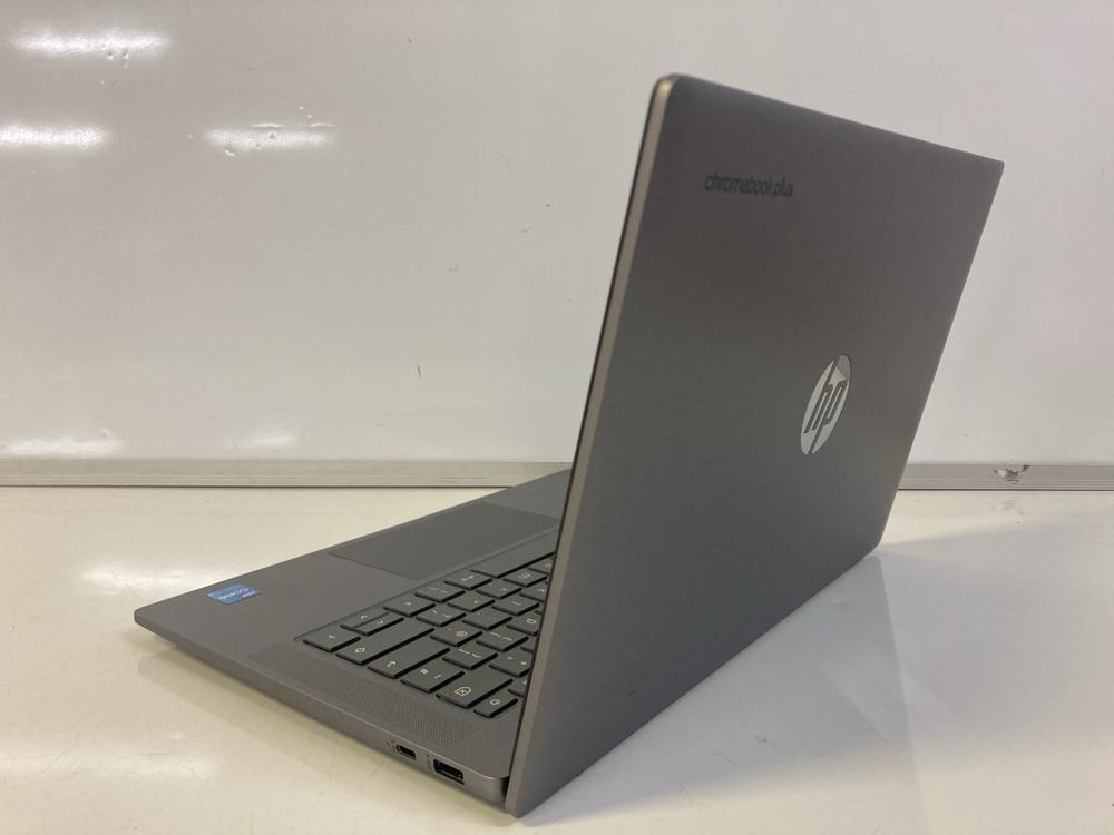 Lot 6  
            Birmingham Premium - Parcel Delivery Only 

                
HP CHROMEBOOK PLUS 14A-NF0000SA 256GB LAPTOP (ORIGINAL RRP - £420) IN SILVER. (CH... - Image 4