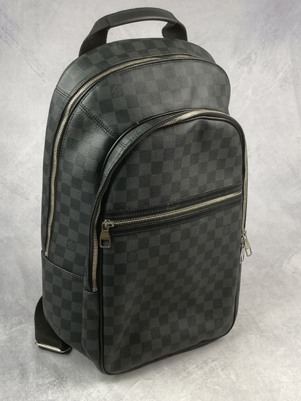 louis vuitton backpack cheap uk Montsouris PM - Monogram Canvas / Black Trim Louis Vuitton Palm Springs Mini