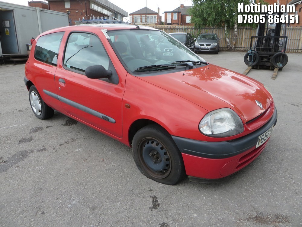 Renault Clio II 1.2 RN :: 3 photos and 63 specs 